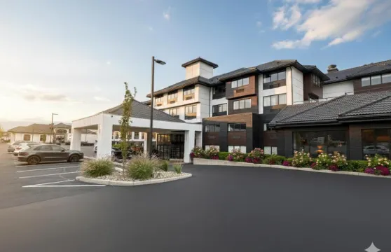 基洛納酒店和會議中心