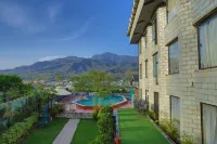 Hotel Natraj Rishikesh - С тренажерным залом