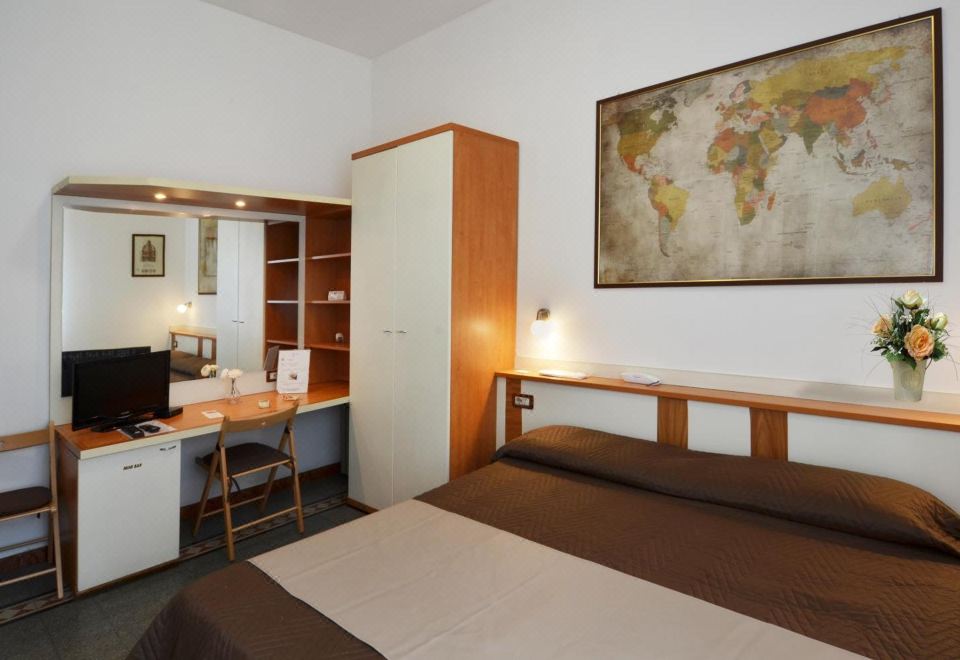 Hotel La Torre - Housity
