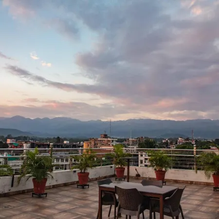 Hotel Alaya