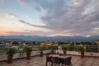 Hotel Alaya - Mountain view