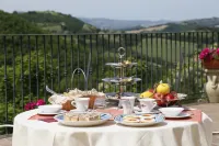 Colleverde Country House & Spa Urbino - parking