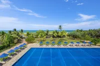 Sheraton Kosgoda Turtle Beach Resort - Beach