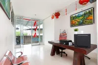 Urbanview Hotel Ava Banjarmasin by RedDoorz
