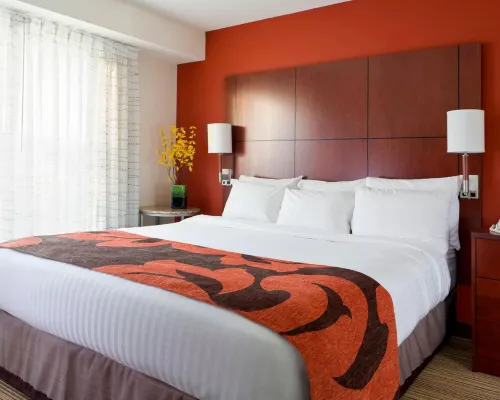 PRIMESTAY EXTENDED SUITES by IHG Hotels near Warner Park