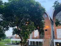Villa Saung Wira Hotel di Kecamatan Beber