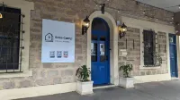Base Camp Hostel - Hostels