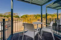 Joondalup Resort - Romantic