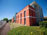 Hostellerie Saint Vincent Beauvais Aeroport Hotels in Picardy