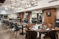The Athenaeum Hotel & Residences - Historic Hotels