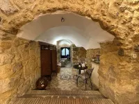 Proserpina - Homestays