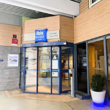 Ibis Budget Marseille Vieux-Port Отели рядом с достопримечательностью «Улица Кур-Бельзанс»