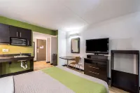 Studio 6 Indianapolis, IN