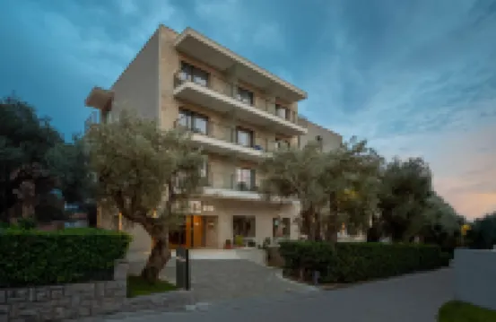 Hotel Eleven Hotels near Petrovac beach