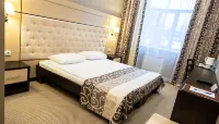 Center Hotel