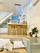 YellowHouse: Modern Villa w/Pool - Central Loc.