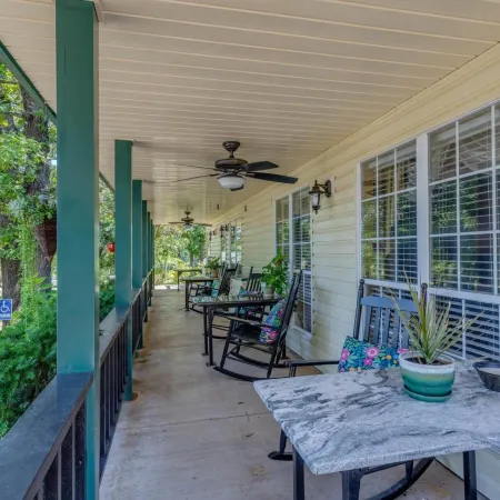 The Whispering Pines Inn Bed & Breakfast