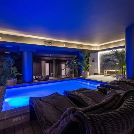 The Capital 15 on Orange Hotel & Spa