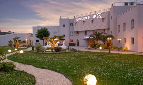 黃金色鬱金香飯店迪耶普