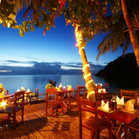 Salad Beach Resort