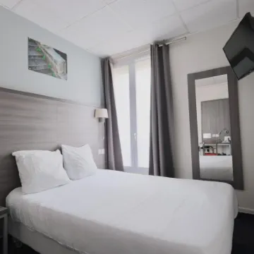 Hotel Lilas Gambetta Hotels near 20th arr.