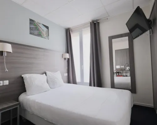 Hotel Lilas Gambetta Hotels near 20th arr.