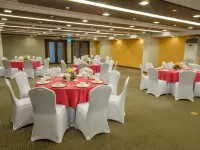 Fersal Hotel - Puerto Princesa Các khách sạn gần Bãi biển Pristine