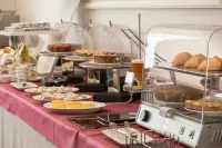 Hotel Montreal - breakfast