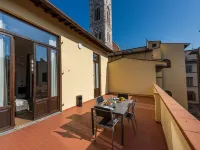 B&B Soggiorno Battistero Hôtels à proximité de : La maison de Dante