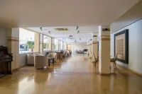 El Oumnia Puerto & Spa