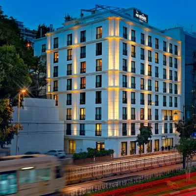 Port Bosphorus Hotels in der Nähe von Stadtzentrum