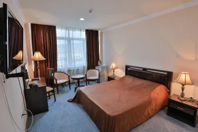 Hotel Abu Dagi Hotels near 222