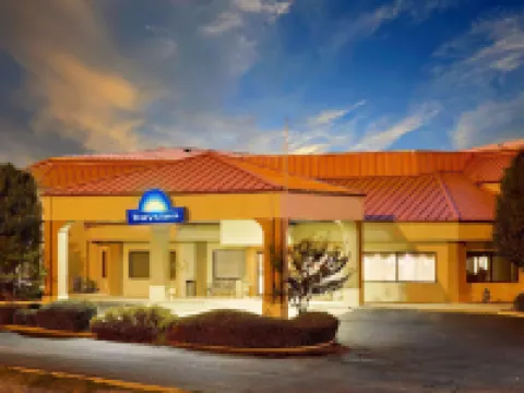 デイズ イン バイ ウィンダム コロンバス コロンバスのホテル