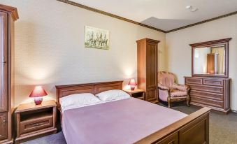 Platovskiy Hotel