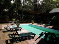 Rainforest Eco Lodge - С бассейном