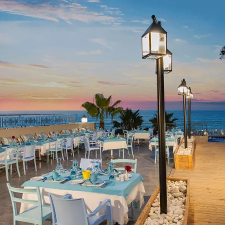 DoubleTree by Hilton Antalya-Kemer All-Inclusive Resort