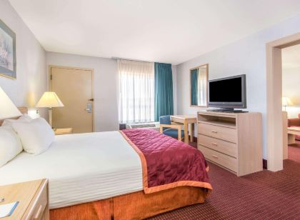 託皮卡唄盟套房飯店