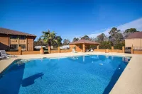 Clarion Pointe Marshall