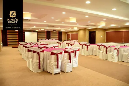 King’s Kraft Stay Inn Rajkot Отели в г. Раджкот