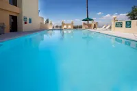 La Quinta Inn & Suites by Wyndham El Paso East - Pools