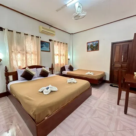 Rattana Guesthouse