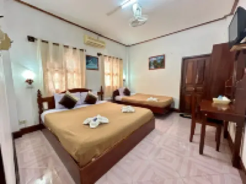 Rattana Guesthouse