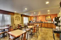 Best Western Plus Altoona Inn