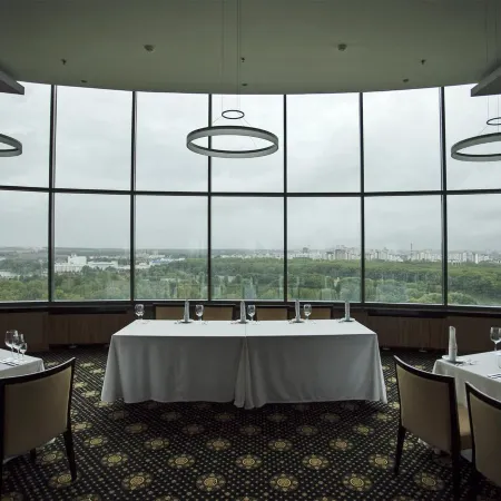 Victoria Hotel and Spa