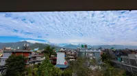 雅特里飯店 - 山景