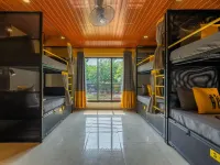 The Hosteller Lonavala, City Centre