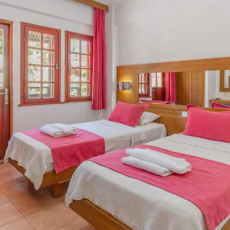 Club Pink Palace Hotel