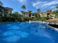 The Oaks Tamarindo Pool Front Condominiums Fast Wifi - Kolam Infiniti