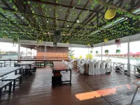 Derawan Fisheries Cottage - breakfast