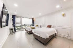 Gladsheim Hotel